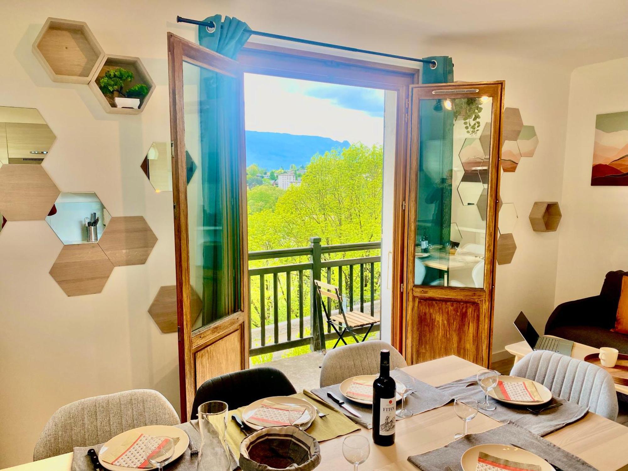 Appartement Les Balcons De Chambéry Extérieur photo
